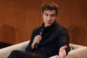 ai agents arent the new google says airbnb ceo 6894ca5351fed