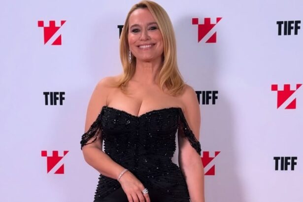 andreea esca aparitie neasteptata la untold 2025 tinuta vedetei a atras toate privirile foto 689888fe8f59e
