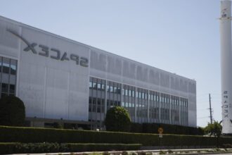 appeals court says nlrb structure unconstitutional in a win for spacex 68a4c6bb97499