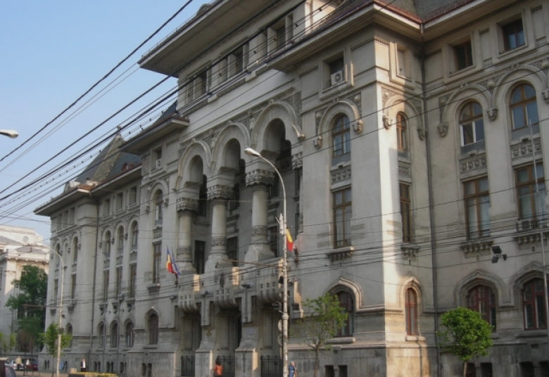 batalie politica in interiorul coalitiei pe alegerile pentru primaria capitalei guvernul acuzat de abuz 68aec705d6b12