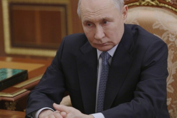 cand si unde ar putea avea loc intalnirea dintre putin si zelenski 68a5505254dfb