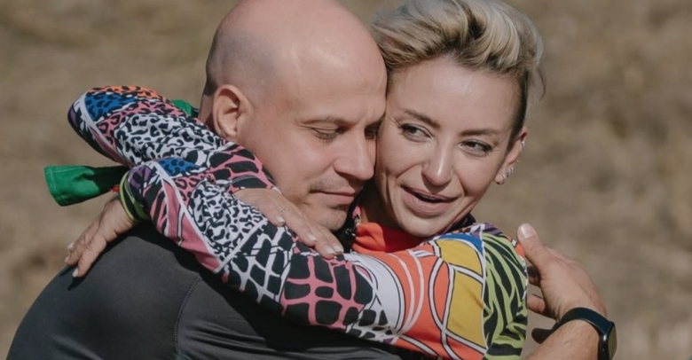 ce mesaj i a transmis giulia anghelescu sotului ei vlad la aniversarea a 18 ani de casnicie inca reusesti sa ma faci sa rad 68acaaf6b91dc