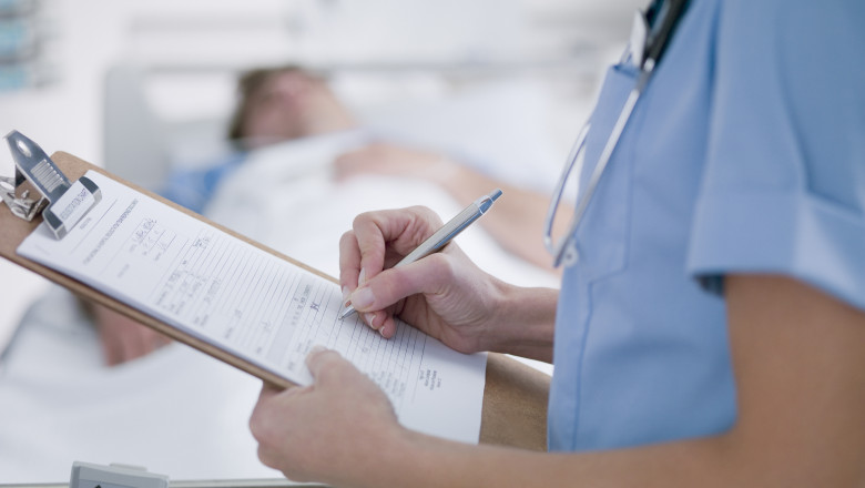 ce servicii medicale se acorda gratuit pacientilor neasigurati prin spitalizarea de o zi cum se calculeaza tariful extra de internare 6892df6ef27ee