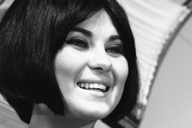 cine a fost celebra actrita care s a iubit cu ion iliescu este supranumita sophia loren a romaniei 68924e91c951f