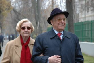 de ce nu purtau ion si nina iliescu verighete care este adevaratul motiv 68934e87e8d59