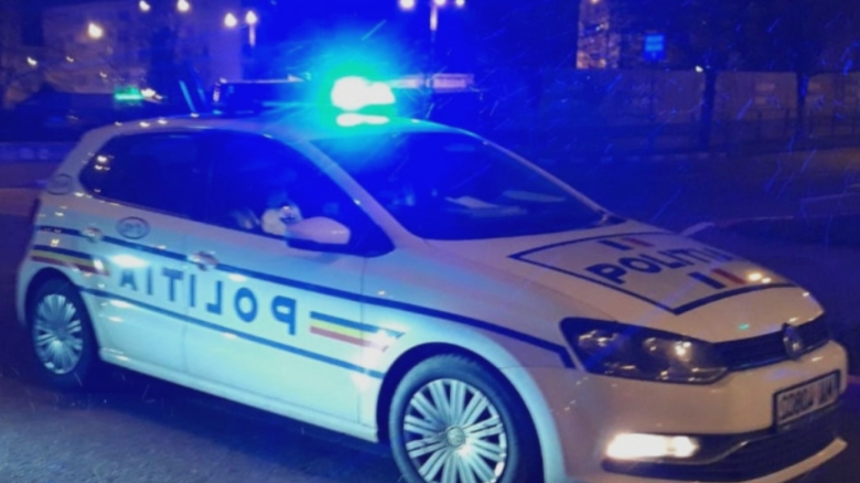 doua tinere eliberate dintr un apartament unde erau obligate sa se prostitueze presupusul proxenet prins in judetul tulcea 68add8d02db7b