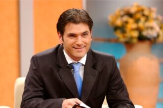dupa aproape doua decenii mircea radu rupe tacerea si spune cum a ajuns sa prezinte emisiunea din dragoste 689457fe4e681