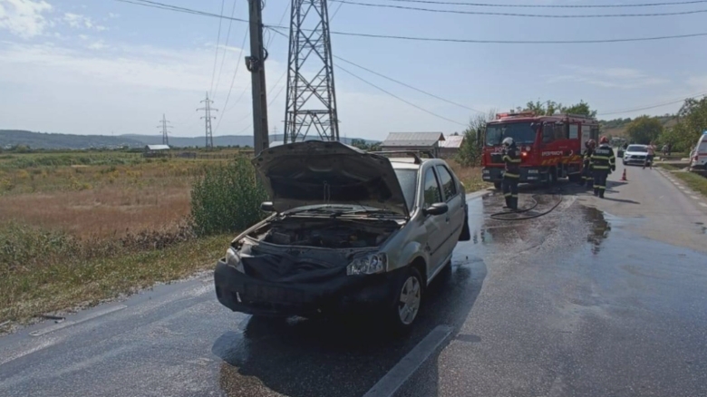 grav accident rutier dupa ce un sofer a iesit din curte fara sa se asigure victimele sunt doua persoane 68b4429925ebb