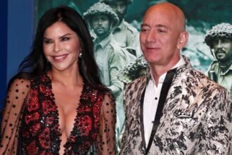imaginile controversate din luna de miere a lui jeff bezos si lauren sanchez regreta alegerea cum a fost surprins miliardarul alaturi de sotie 6894f70e22da4
