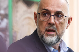 kelemen hunor pensia privata este economisirea cetateanului doar el decide cum dispune de suma depusa 6895f9b8dbda8