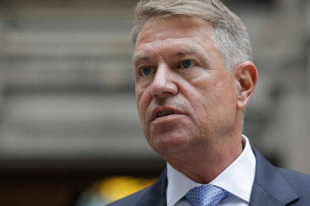 klaus iohannis mandatele de presedinte ale lui ion iliescu au avut un impact semnificativ asupra romaniei 6892d4d89159e