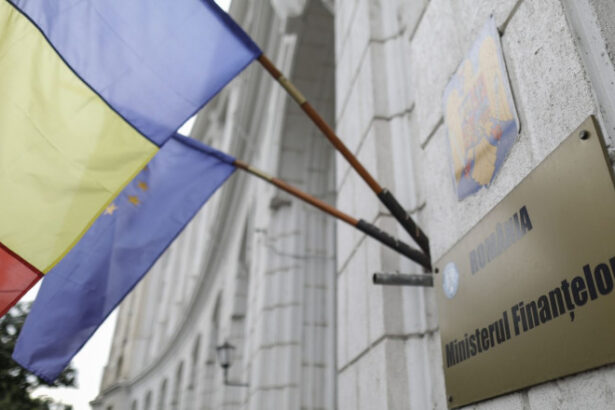 ministerul finantelor a imprumutat azi peste un miliard de lei de la banci 6890bd1f4152a