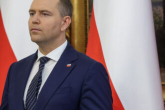 noul presedinte al poloniei controversatul karol nawrocki depune juramantul miercuri risc de blocaj politic in urmatorii ani 6892ea8257dbb