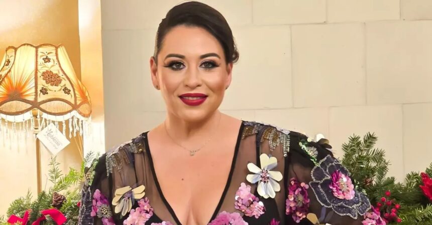 oana roman tinta jignirilor in mediul online ireal ce mesaje a putut primi vedeta esti urata cu spumele marii 689a401c660a3