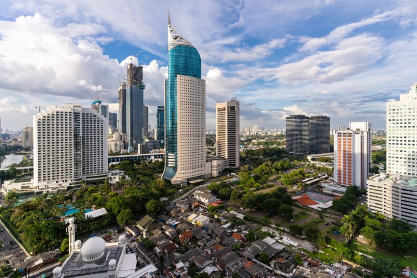 pintarnya raises 16 7m to power jobs and financial services in indonesia 68ab91238ab6f