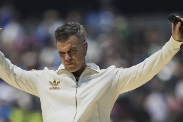 robbie williams dat in judecata ce acuzatii i se aduc celebrului artist 68adb67b51a78