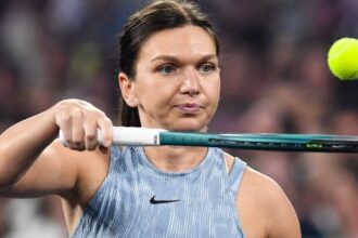 simona halep aparitie de top la formula 1 cat a costat geanta de lux pe care a purtat o la mare premiu al ungariei 689261dbda55b