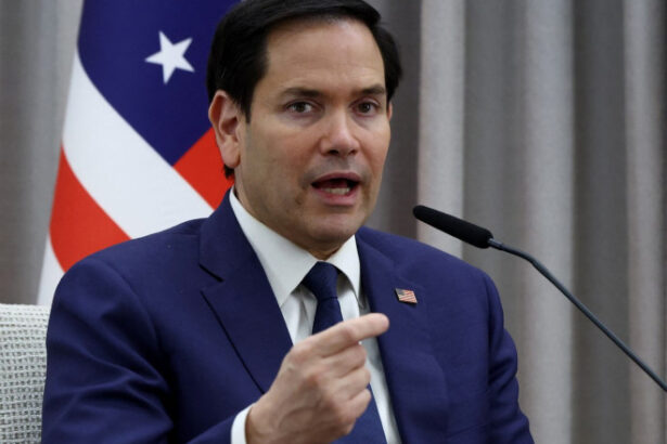 sua acuza ue de cenzura online marco rubio le cere diplomatilor americani sa conteste legea dsa 68945d42910ba