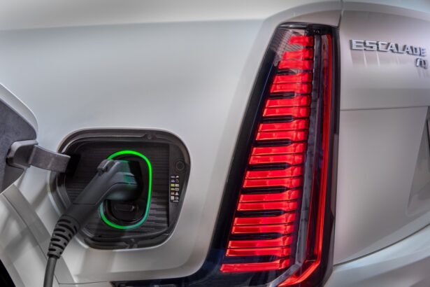 techcrunch mobility a new speed bump for ev owners and waymos robotaxi fleet surpasses 2000 68b4741f41490
