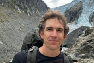 un jurnalist disparut de 6 zile in norvegia a fost gasit in viata cum a supravietuit in salbaticie cu o rana grava 68943bd5aea8c