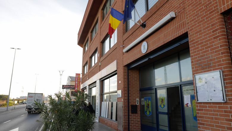 video de la primaria de comuna la ambasada 270 de angajati din institutii centrale si locale detasati peste hotare fara concurs 68921370c8ccc