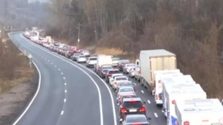 atentie soferi restrictii de trafic pe dn 1 si dn 1b in prahova timp de o luna 68c7c3be22cd0