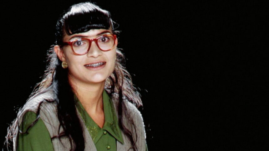 betty cea urata a implinit 50 de ani schimbarea radicala a actritei ana maria orozco 68cfd07c9b657