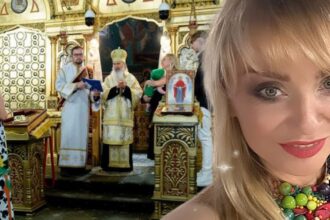 cristina cioran s a mutat la constanta acolo si a botezat baietelul pe max slujba de botez a fost oficiata ips teodosie nu sunt singura si nu voi fi niciodata singura 68c181c18063a