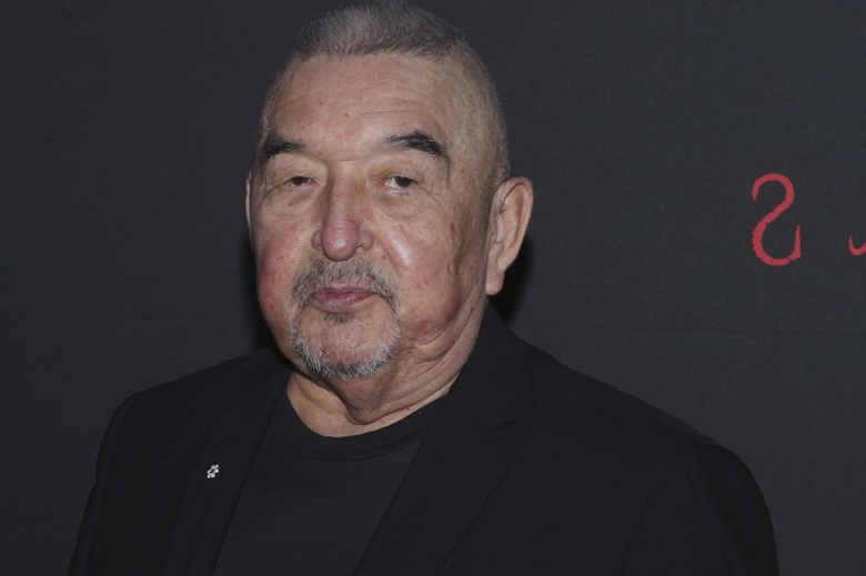 doliu la hollywood a murit actorul graham greene cunoscut pentru rolul din cel care danseaza cu lupii 68b6a32670a0b