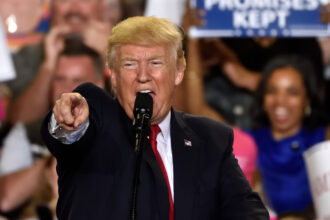 donald trump a izbucnit nervos dupa toate vestile rele primite asculta taci esti de mana a doua 68c01add452b5