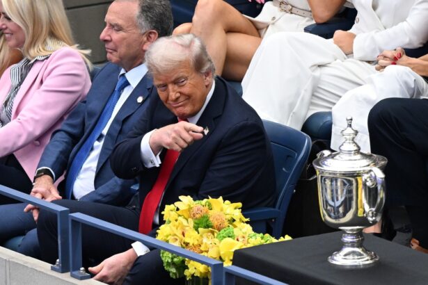 donald trump bun de plata dupa ce a fost huiduit la us open a pierdut un proces si datoreaza o suma uriasa 68bf2355ac856