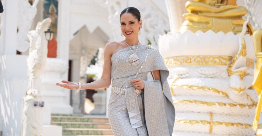 irina fodor a facut publice imagini cu camera de hotel in care s a cazat pentru asia express conditiile sunt greu de suportat video 68bd34a2bee5b