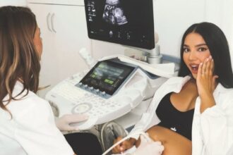 larisa udila in culmea fericirii a publicat primele imagini cu fetita sa seamana rau cu mine 68cd0b9a3a258