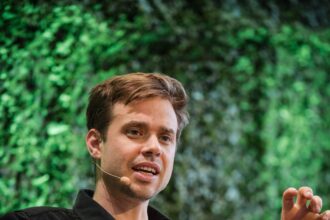 lovable co founder and ceo anton osika on building one of the fastest growing startups in history at techcrunch disrupt 2025 68cabf21656e8