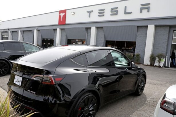tesla is redesigning its door handles following safety probe bloomberg investigation 68cb196748d8a