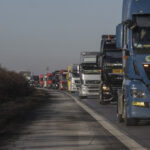 transportatorii primesc sprijin financiar compensari de la guvern de 40 65 de bani pe litrul de motorina pana in martie 2026 693ae7e9bc236